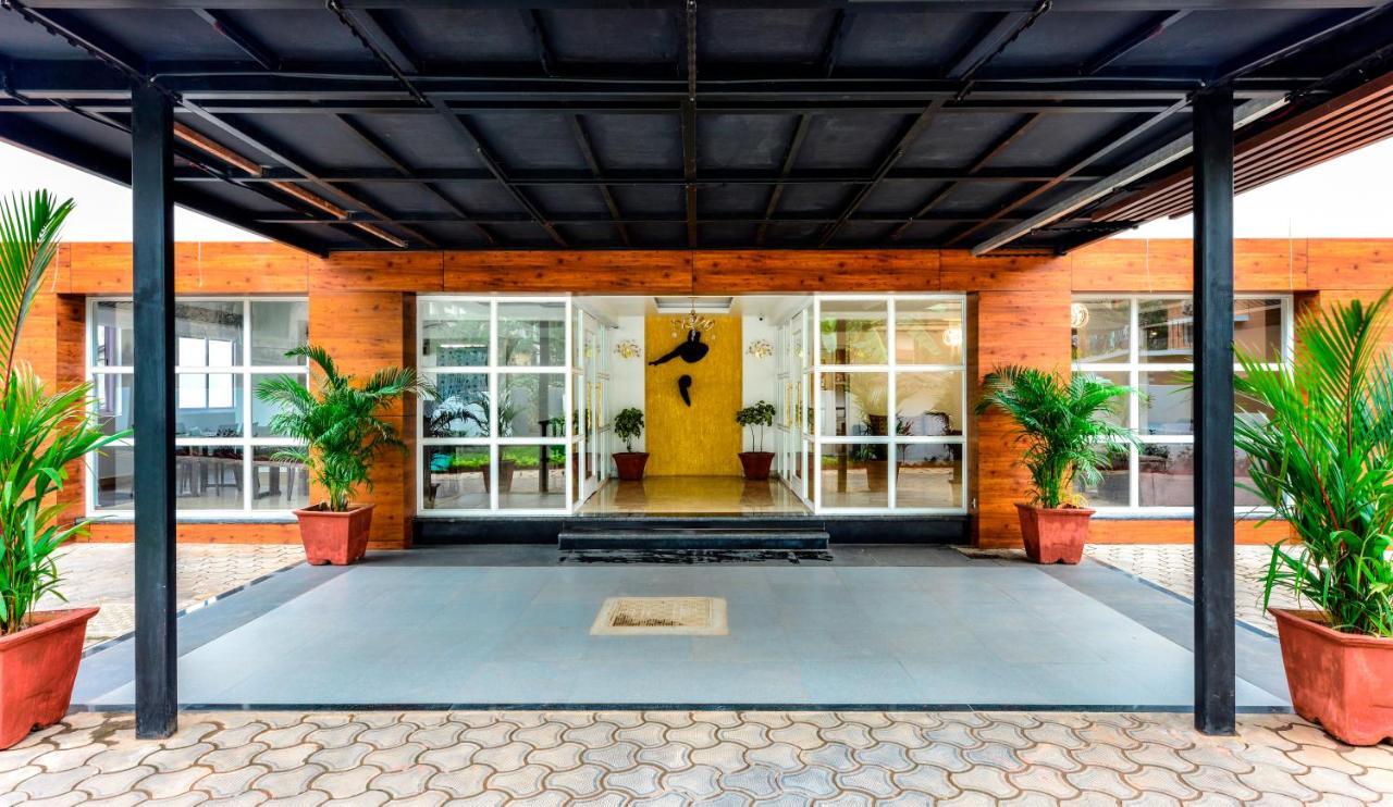 Hotel Golden Plateau Porvorim Exterior foto